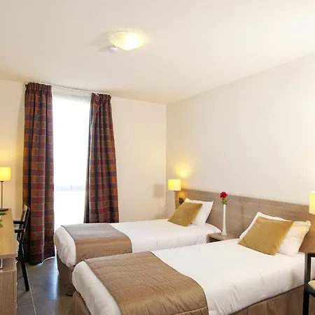 Hotel apartamentowy Sejours & Affaires Manosque