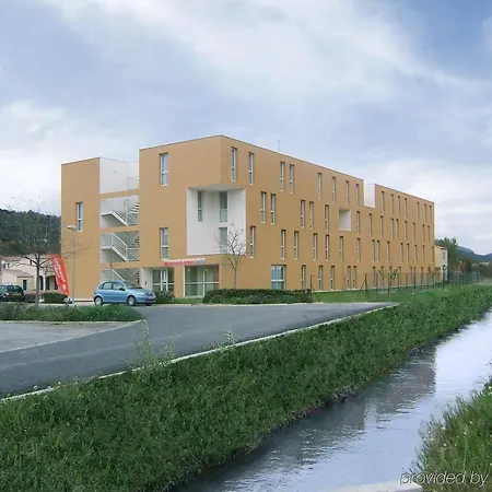 Sejours & Affaires Hotel apartamentowy 2*